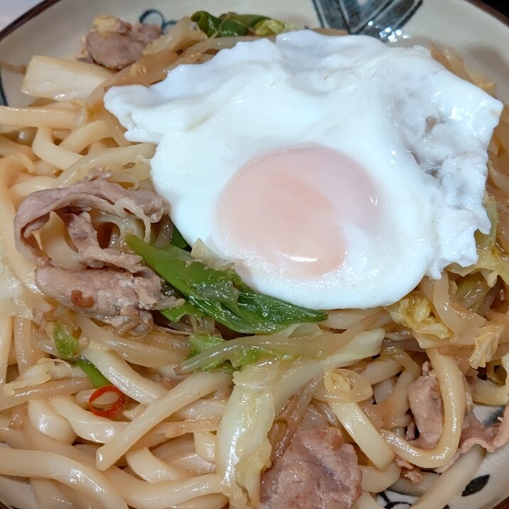 野菜も摂れる！焼きうどん